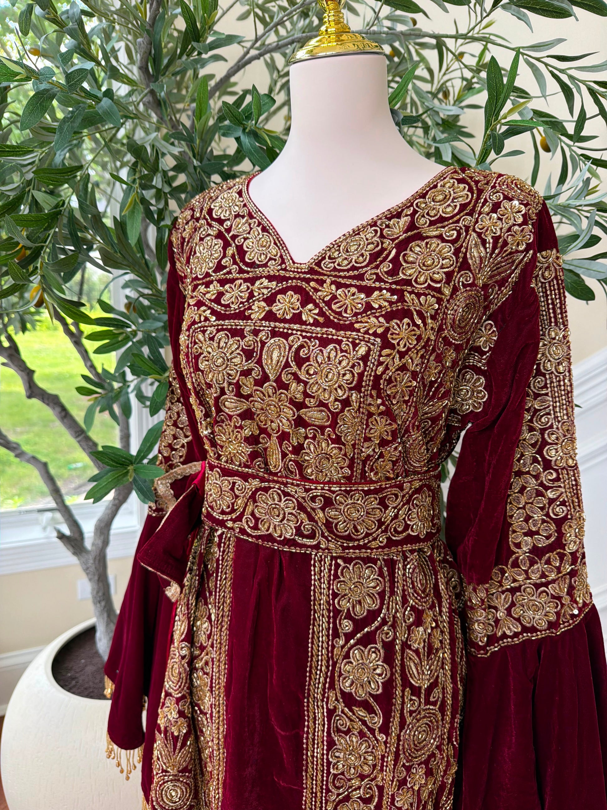 Velvet Red Beaded Elegance Thobe