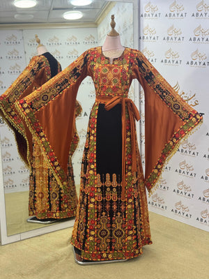 Traditional Palestinian Tatreez Thobe – Black/Brown