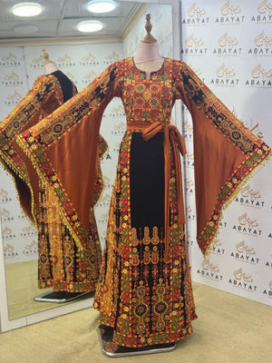 Traditional Palestinian Tatreez Thobe – Black/Brown