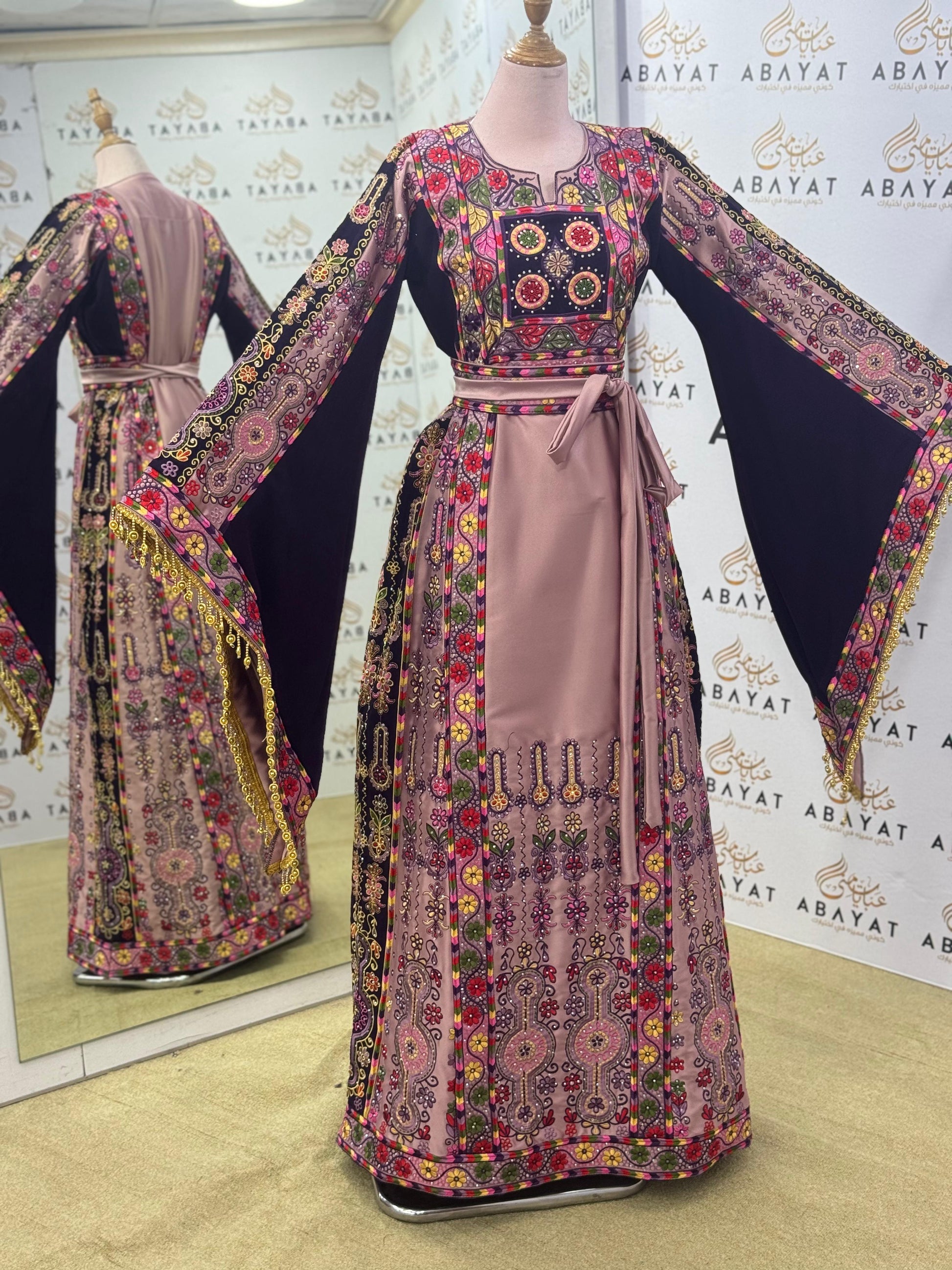 Heritage Bloom Palestinian Thobe – Pink Rose Edition