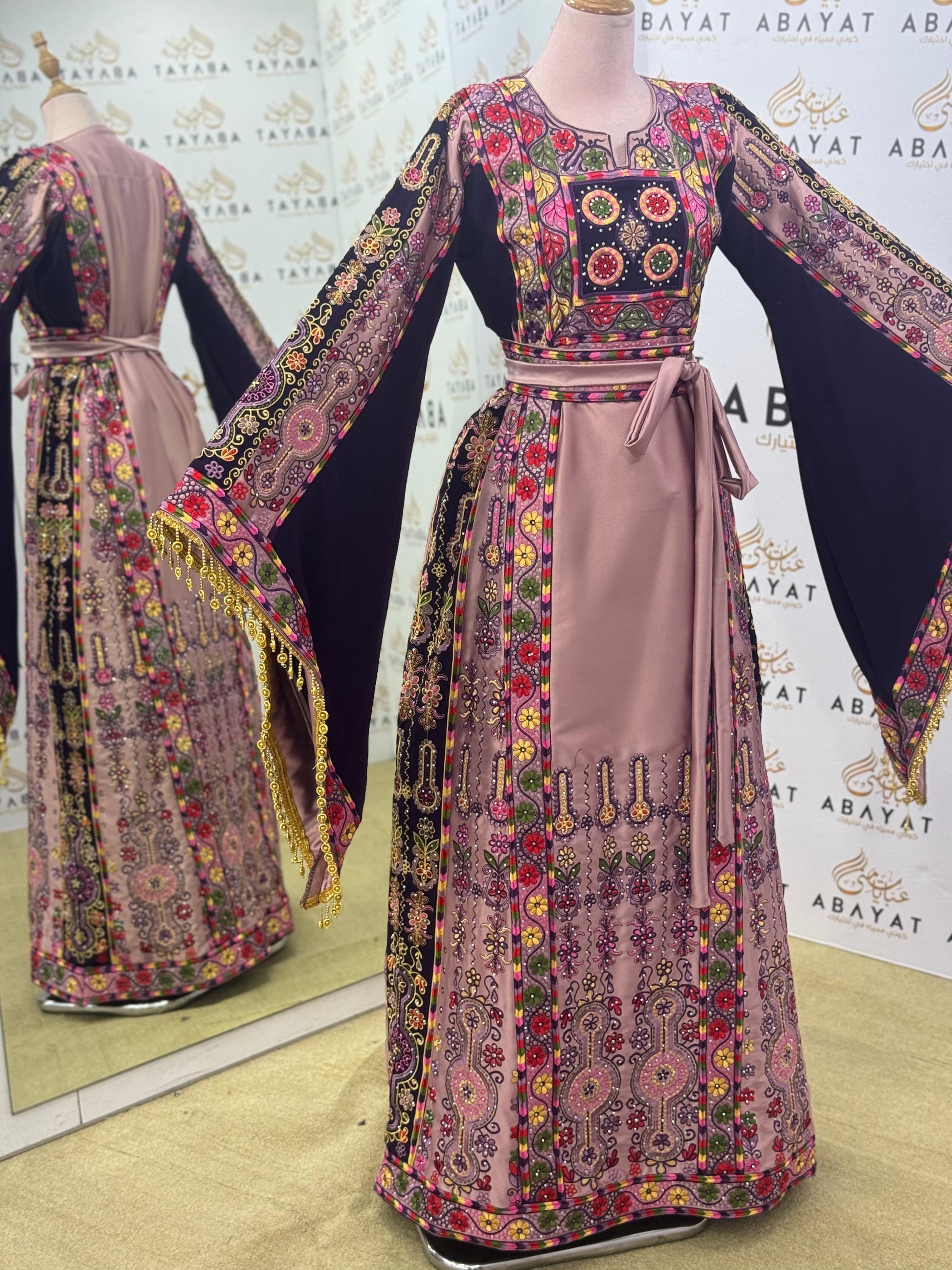 Heritage Bloom Palestinian Thobe – Pink Rose Edition
