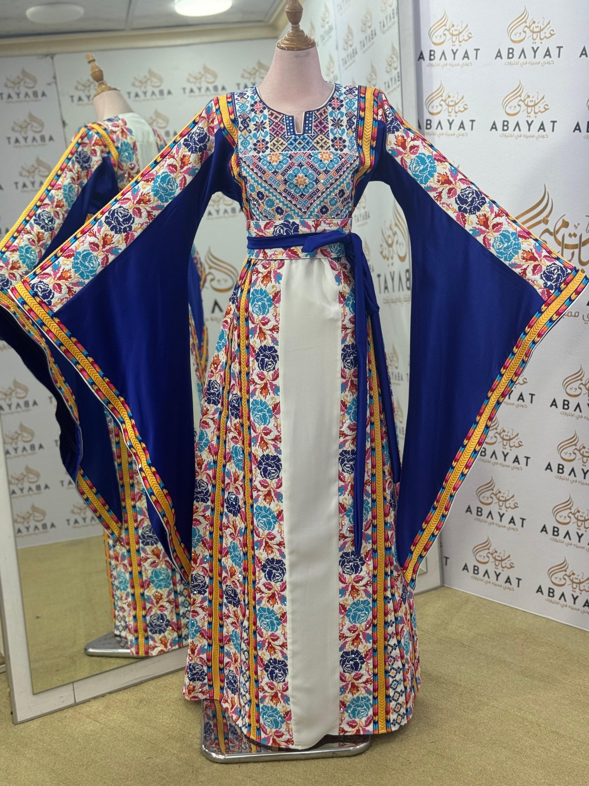 Sapphire Garden Palestinian Thobe – Royal Blue & White