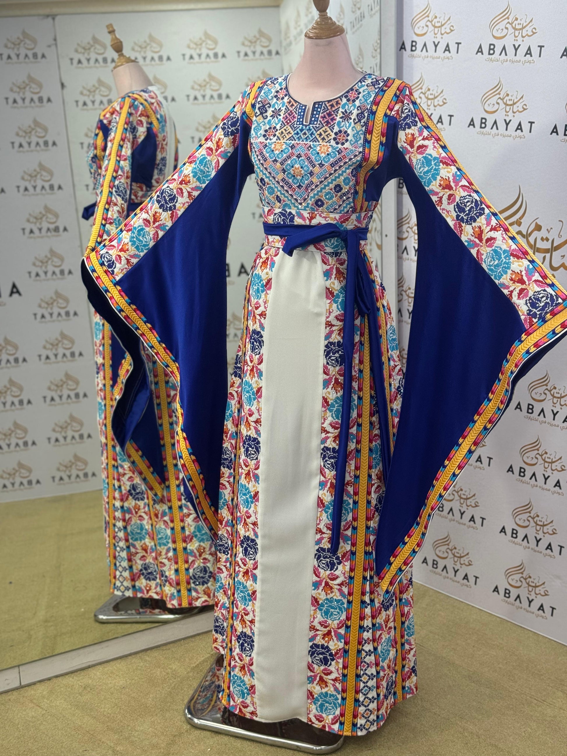 Sapphire Garden Palestinian Thobe – Royal Blue & White