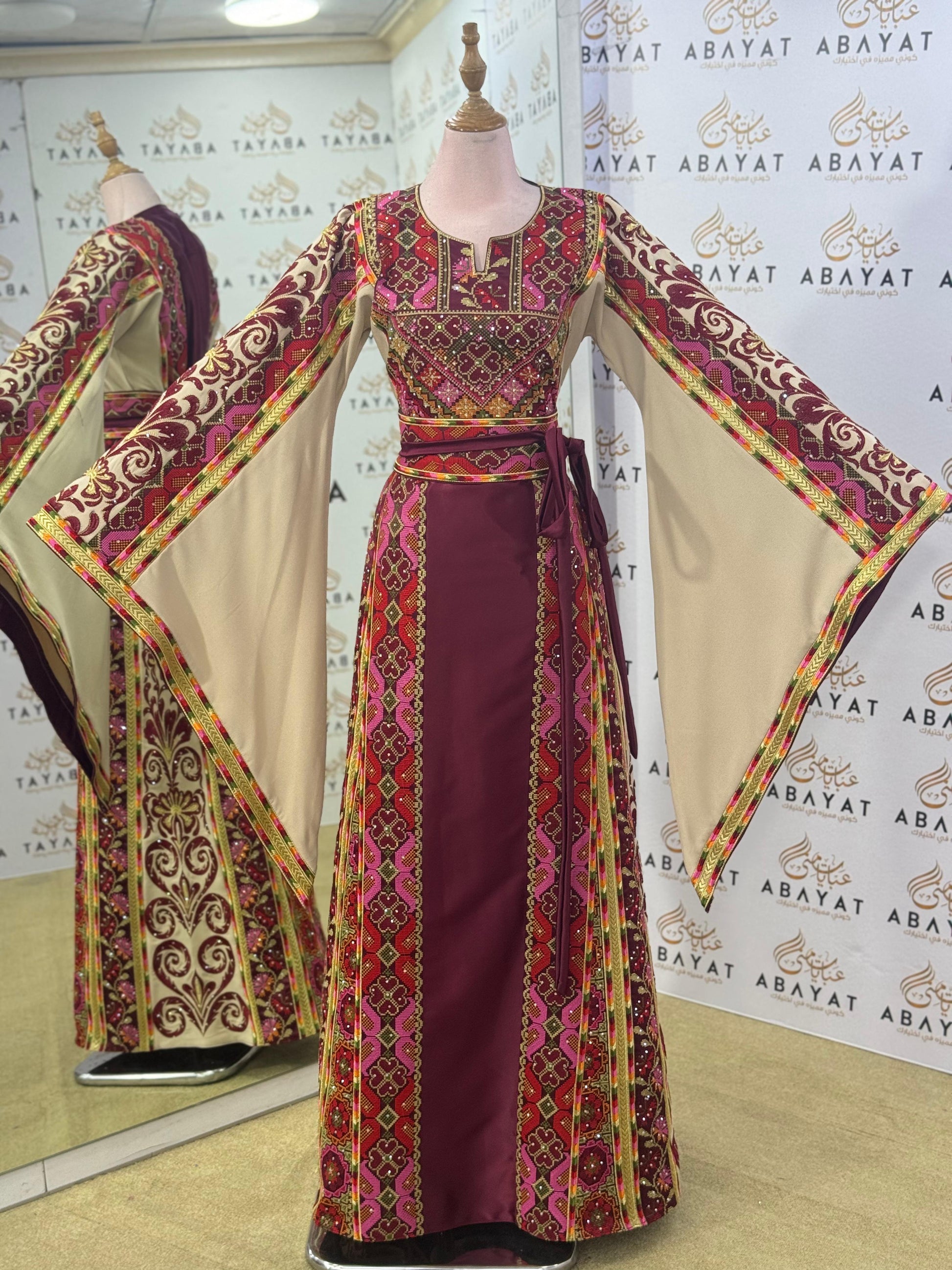 Elegant Heritage Palestinian Thobe – Burgundy/Beige