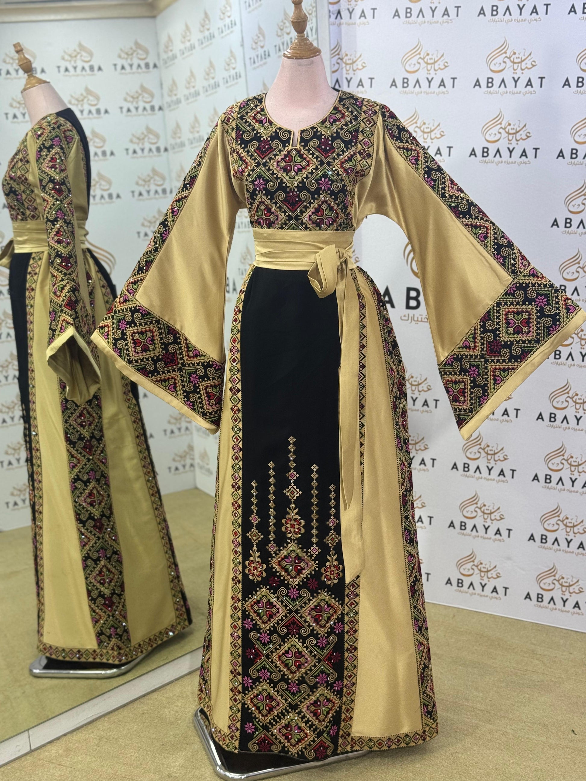 Golden Heritage Palestinian Thobe – Gold & Black