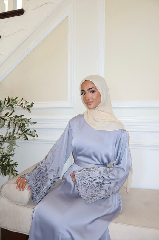 Grey Floral Sleeve Essence Abaya