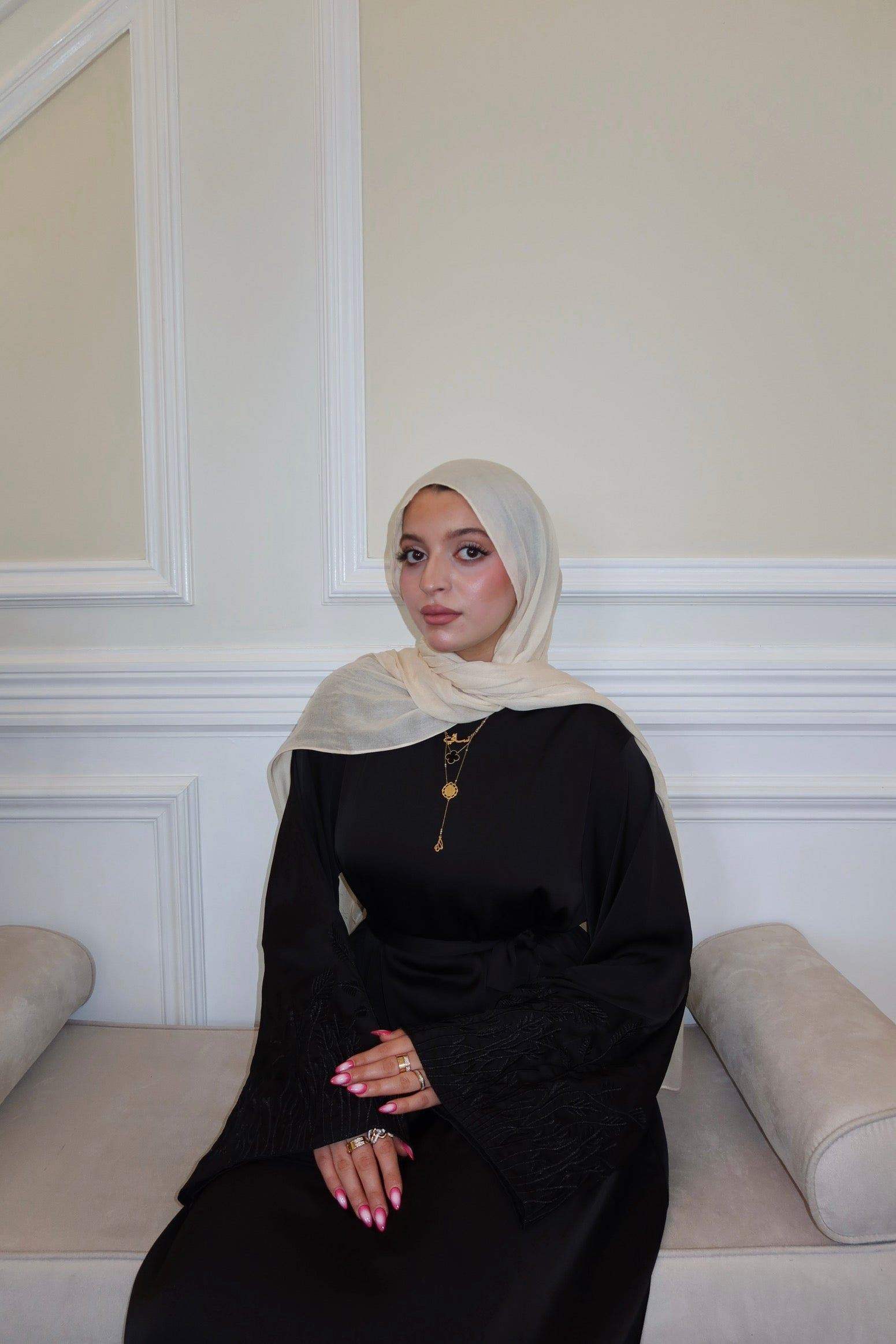 Black Floral Sleeve Abaya