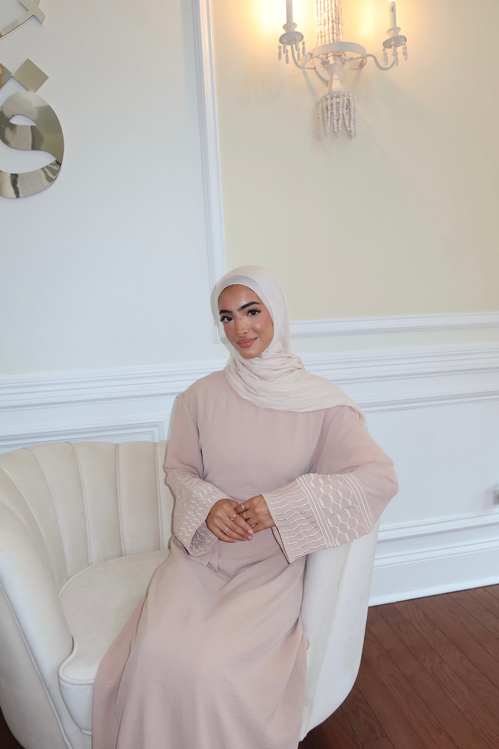 Peach Kuffieya Sleeve Abaya