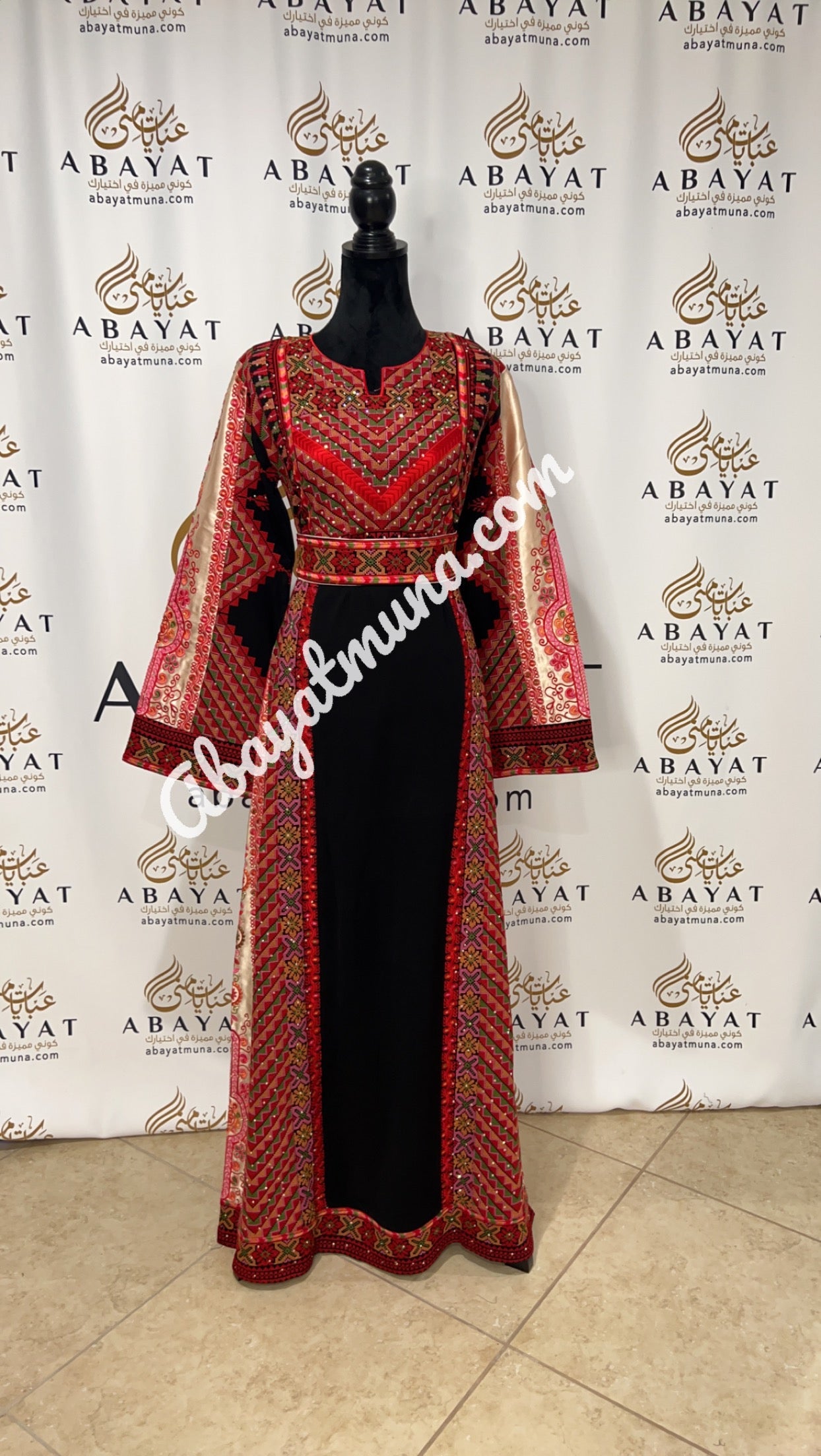 Red & Black Traditional Thoub Embroidery With Wide Sleeve -35