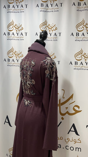 Beautiful abaya 8097335