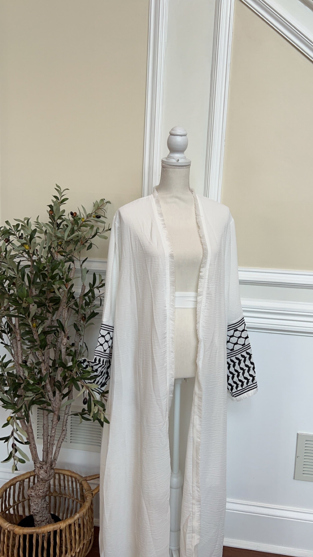 Open Abaya with Keffiyeh-inspired Design