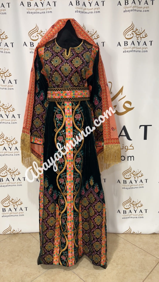 Velvet with Strip line Traditional Embroidery Thobe 9198482
