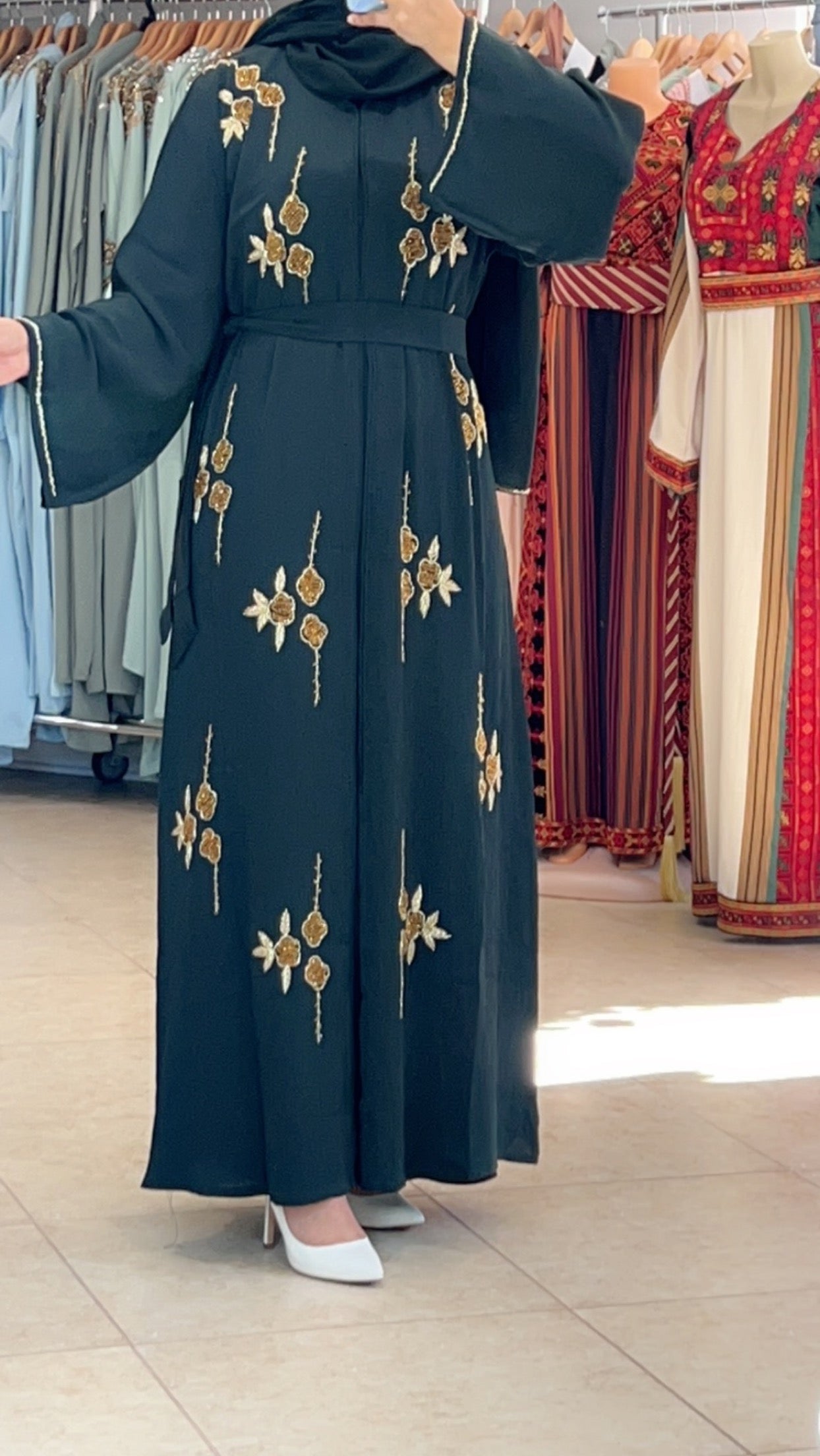 Beautiful green abaya 9198544