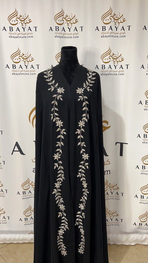 Beautiful black abaya 9198706