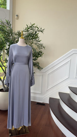 Grey Floral Sleeve Essence Abaya